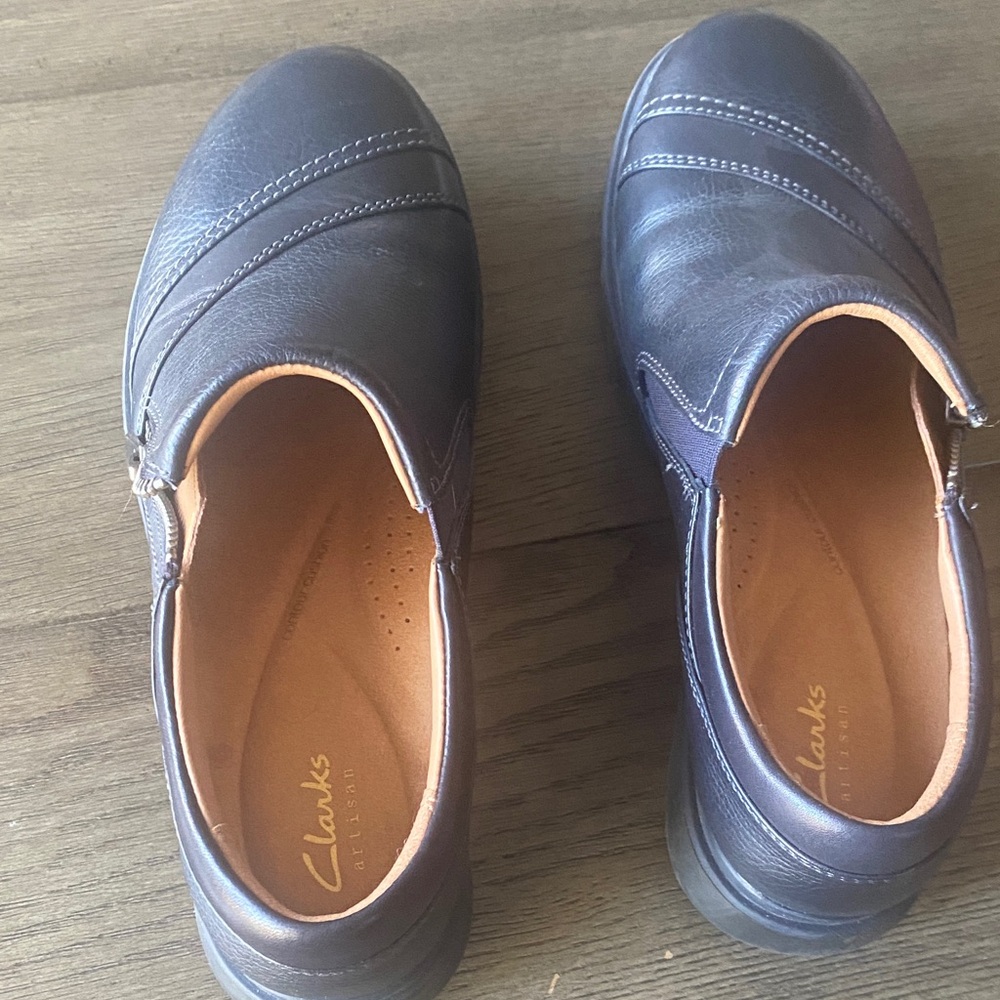 Clarks Dark Blue Leather Slip-On Loafers